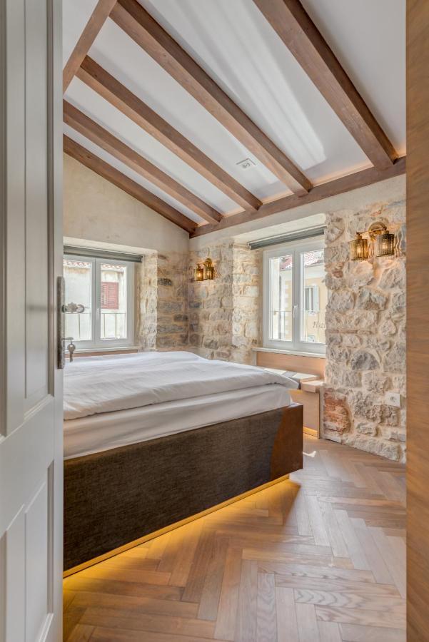 Palace Luxury Retreat Спліт Екстер'єр фото
